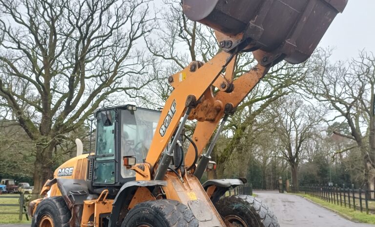 2015 CASE 821F LOADING SHOVEL full