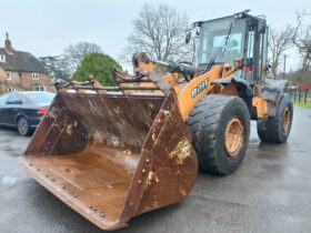 2015 CASE 821F LOADING SHOVEL full