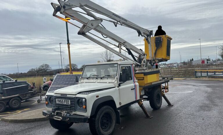 Land Rover with Access Lift