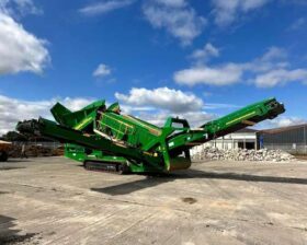 2021 McCloskey R155 Scalper Screener For Auction on 2025-01-31 For Auction on 2025-01-31