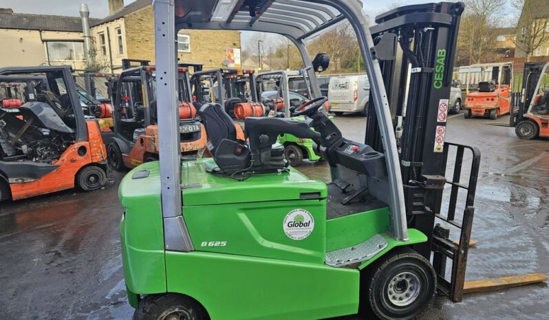 2017 CESAB B625 FORKLIFT For Auction on 2025-02-04 For Auction on 2025-02-04 full