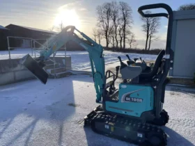 Kobelco SK10 Tilt Hitch full