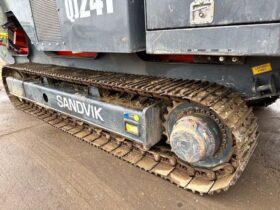 2022 Sandvik QJ241 Mobile Jaw Crusher For Auction on 2025-01-29 full