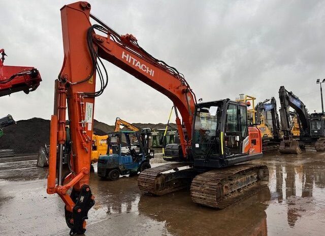 2022 Hitachi ZX130LCN-7 Steel Tracked Excavator For Auction on 2025-01-29