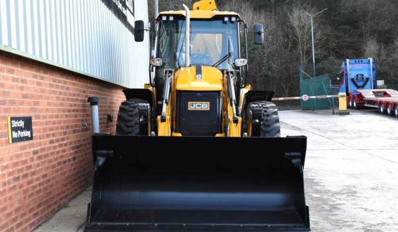 2024 4CX Sitemaster Pro, 81KW Engine, Advanced Easy Controls, Backhoe Loader. full