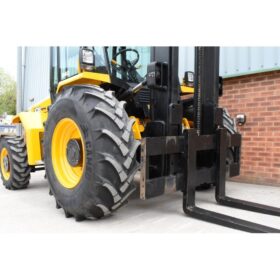 2023 940, 4×4 Rough Terrain Forklift, 3.6M Mast. full