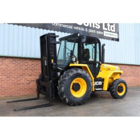 2023 940, 4×4 Rough Terrain Forklift, 4.5M Mast, Rear Pick Up Hitch.