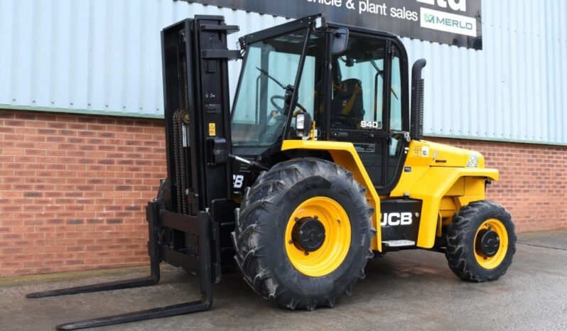 2023 940, 4×4 Rough Terrain Forklift, 4.5M Mast, Rear Pick Up Hitch.