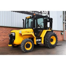 2023 940, 4×4 Rough Terrain Forklift, 4.5M Mast, Rear Pick Up Hitch. full