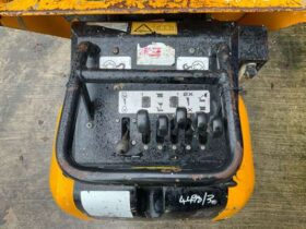 2020 JCB HTD-5 Tracked Pedestrian Hi Tip Dumper For Auction on 2025-02-07 For Auction on 2025-02-07 full