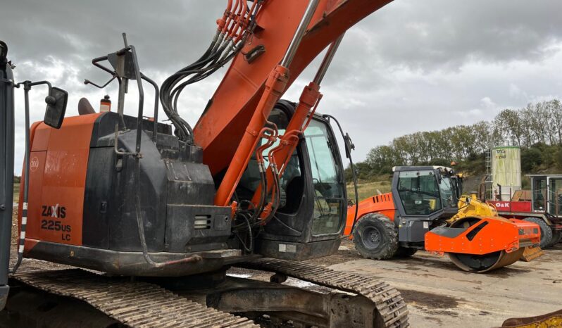 2015 Hitachi Zaxis 225US LC Excavator, 2015, for sale & for hire