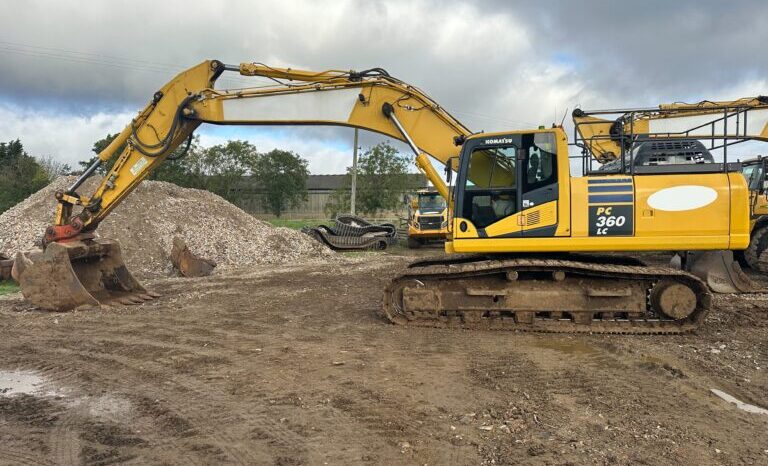 2016 Komatsu PC360 LC-11 | Year 2016 | Hours 9,325 full