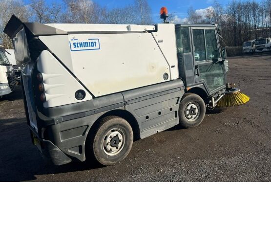 2016 SCHMIDT SWINGO 200+ ROAD SWEEPER in Compact Sweepers full