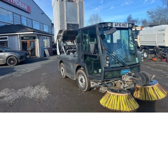 2016 SCHMIDT SWINGO 200+ ROAD SWEEPER in Compact Sweepers full