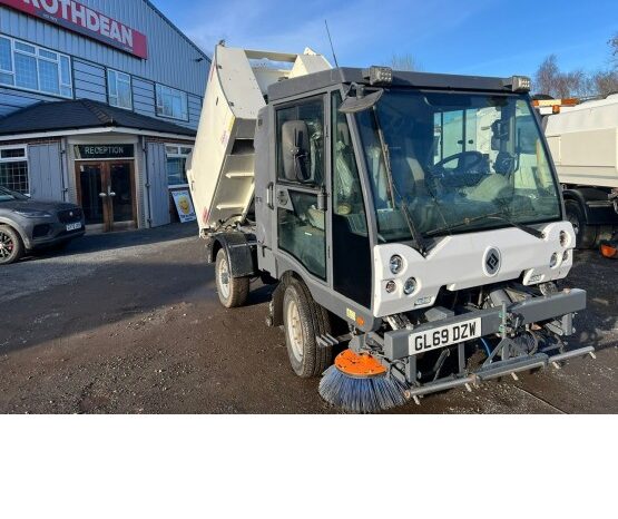 2019 SCARAB M25H ROAD SWEEPER in Compact Sweepers full