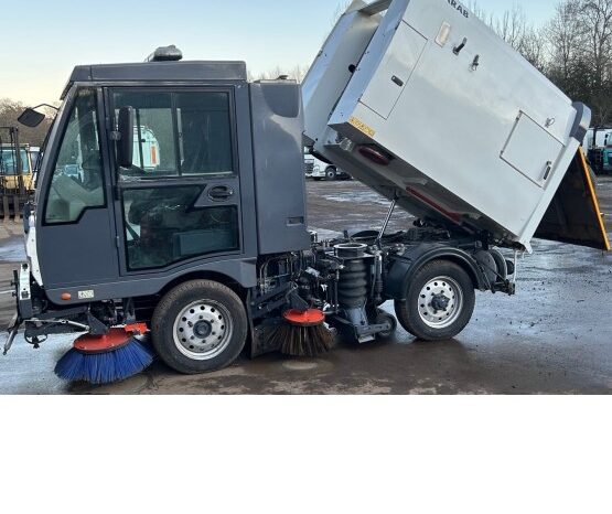 2016 SCARAB M25H ROAD SWEEPER in Compact Sweepers full