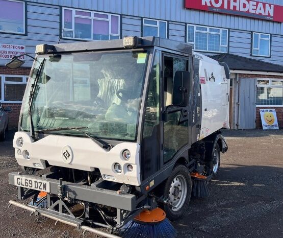 2019 SCARAB M25H ROAD SWEEPER in Compact Sweepers