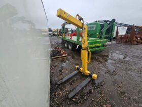 1 RAPTOR CRANE FORKS  For Auction on 2025-12-29 For Auction on 2025-12-29