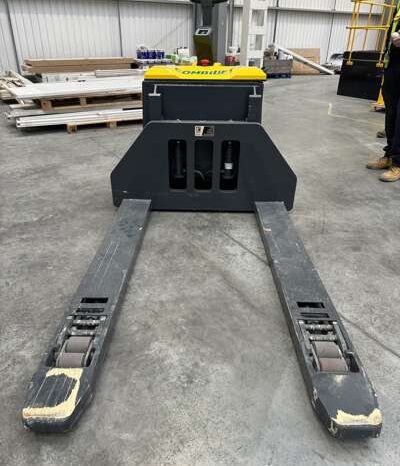 2022 Combilift PPT High Capacity powered Pallet Truck. For Auction on 2025-03-10 For Auction on 2025-03-10 full