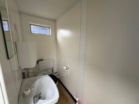 1 TOILET BLOCK 3+1  For Auction on 2025-03-18 For Auction on 2025-03-18 full