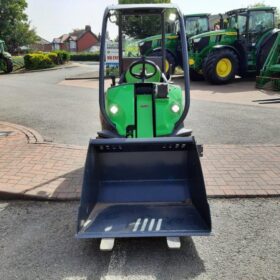 AVANT 220 mini loader full