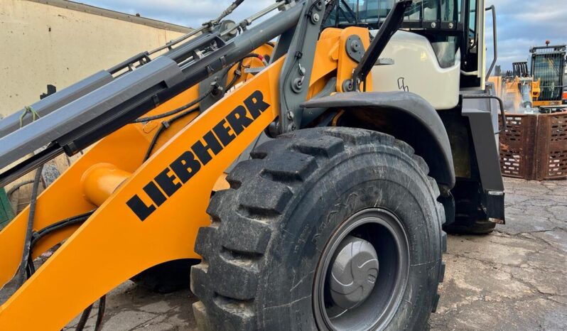 2021 Liebherr L546 Loading Shovel  £79950 full