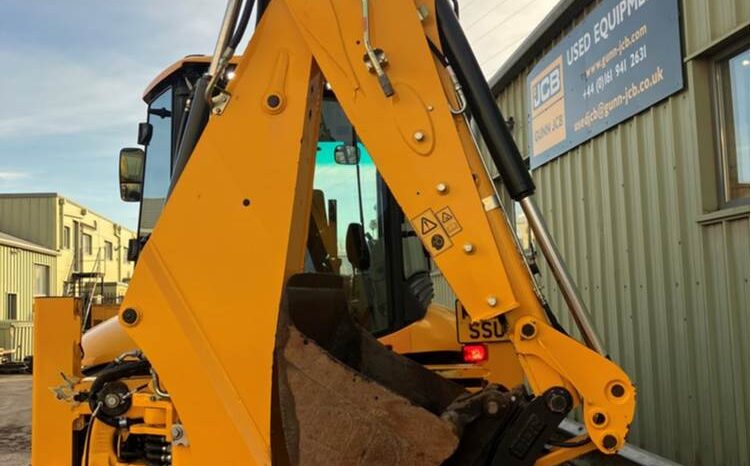 2022 JCB 3CX full