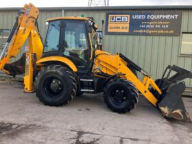 2022 JCB 3CX full