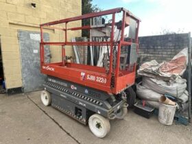 SKYJACK SJIII 3220 DC Electric Personnel Lifter. No VAT On Hammer For Auction on 2025-02-20 For Auction on 2025-02-20 full