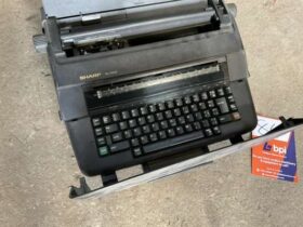 Sharp PA-3100S Electronic Typewriter 240V. No VAT On Hammer For Auction on 2025-02-20 For Auction on 2025-02-20 full