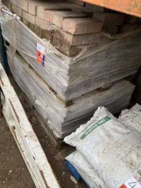 2 x Pallets of Block Paving. No VAT On Hammer For Auction on 2025-02-20 For Auction on 2025-02-20 full