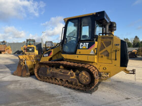 2014 CAT 953D