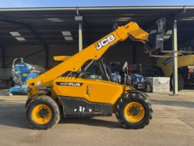 JCB 525-60 AGRI PLUS full