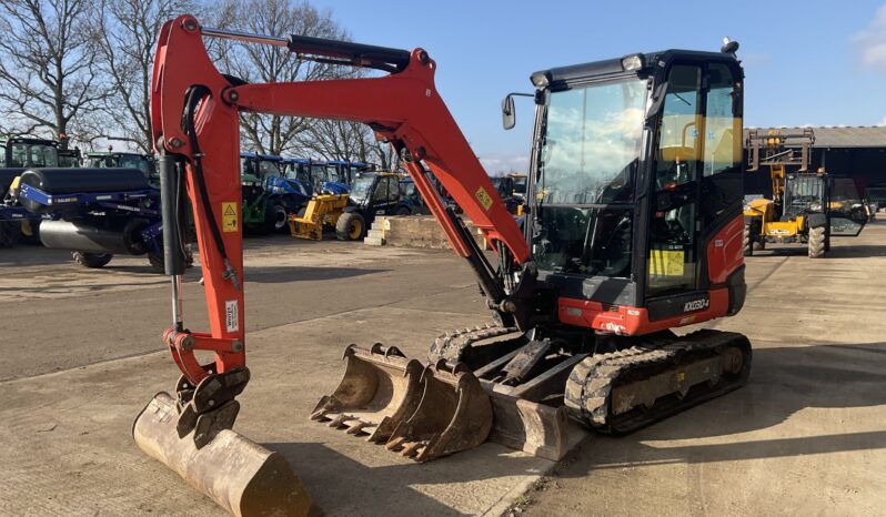 KUBOTA KX030-4 full