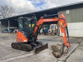 HITACHI ZAXIS 33U full