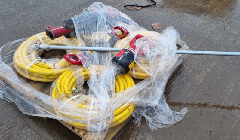 2022 Chicago Pneumatics Pneumatic Hand Held Breaker (4 of), Pneumatic Hose (4 of) Asphalt / Concrete Equipment For Auction: Leeds – 5th, 6th, 7th & 8th March 2025 @ 8:00am full