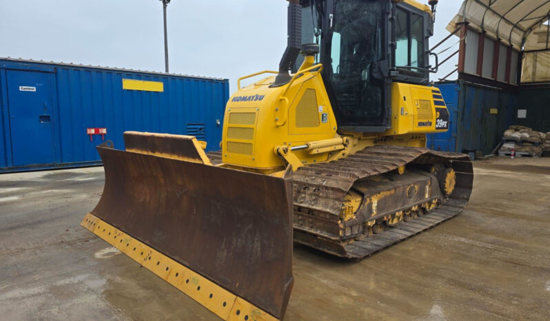 2018 KOMATSU D39PX-24 for Sale in Southampton full