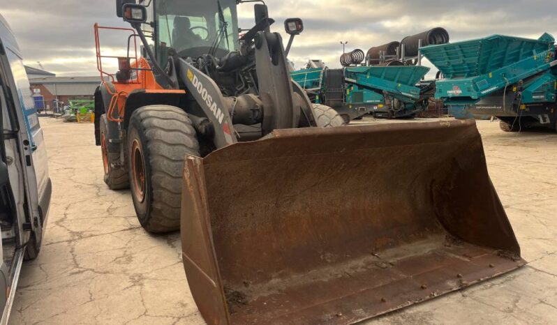 2020 Doosan DL 300-5  – 7,846 Hours full