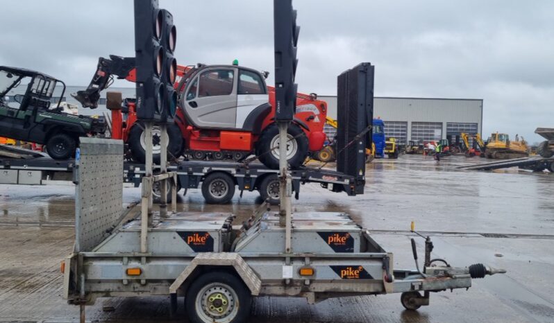 Pike 4 Way Traffic Light System, Single Axle Trailer Plant Trailers For Auction: Leeds – 5th, 6th, 7th & 8th March 2025 @ 8:00am full