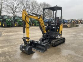 NEW HOLLAND E17D full