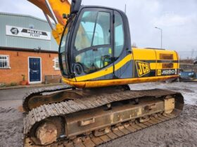 JCB JS220 LC £25,000 full