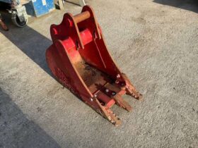 Rhinox-XP Digger Bucket For Auction on 2025-02-24 For Auction on 2025-02-24