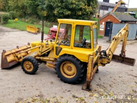 1982 Ford 550 4WD Digger loader full