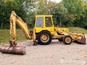 1982 Ford 550 4WD Digger loader full