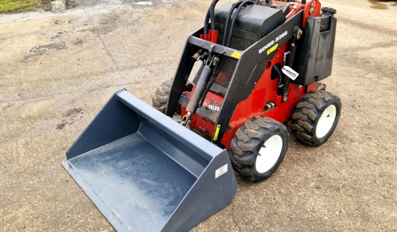 2002 Toro Dingo 3200 skidsteer loader full