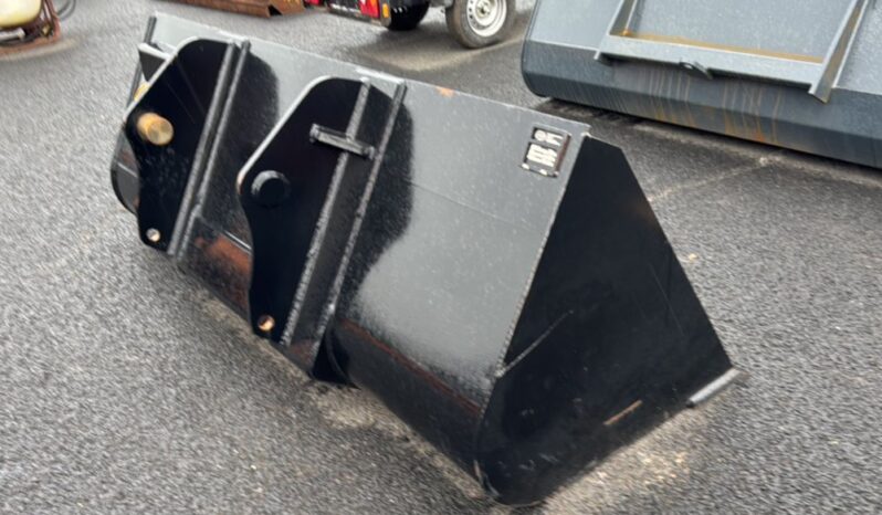 Unused Strickland 90″ Loading Bucket to suit Manitou Telehandler Farm Machinery For Auction: Dromore – 21st & 22nd February 2025 @ 9:00am For Auction on 2025-02-21 full