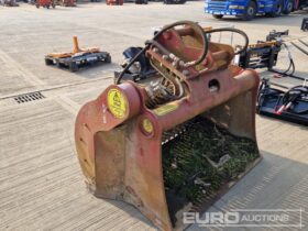 2015 Lloyd 58″ Hydraulic Screening Bucket 65mm Pin to suit 13 Ton Excavator Crushing & Screening Attachments For Auction: Leeds – 5th, 6th, 7th & 8th March 2025 @ 8:00am full