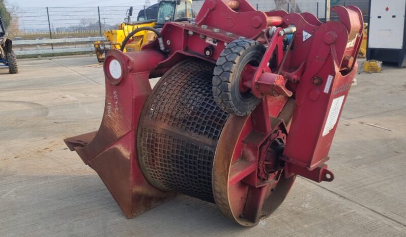 2015 Lloyd 52″ Hydraulic Trommel Screening Bucket 65mm Pin to suit 13 Ton Excavator Crushing & Screening Attachments For Auction: Leeds – 5th, 6th, 7th & 8th March 2025 @ 8:00am full