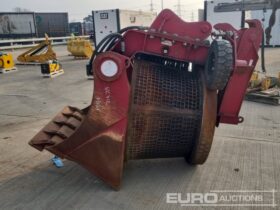 2015 Lloyd 52″ Hydraulic Trommel Screening Bucket 65mm Pin to suit 13 Ton Excavator Crushing & Screening Attachments For Auction: Leeds – 5th, 6th, 7th & 8th March 2025 @ 8:00am full