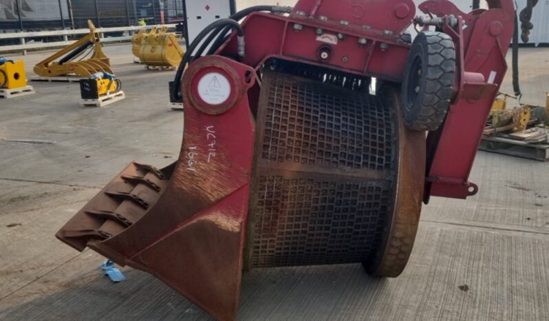 2015 Lloyd 52″ Hydraulic Trommel Screening Bucket 65mm Pin to suit 13 Ton Excavator Crushing & Screening Attachments For Auction: Leeds – 5th, 6th, 7th & 8th March 2025 @ 8:00am full